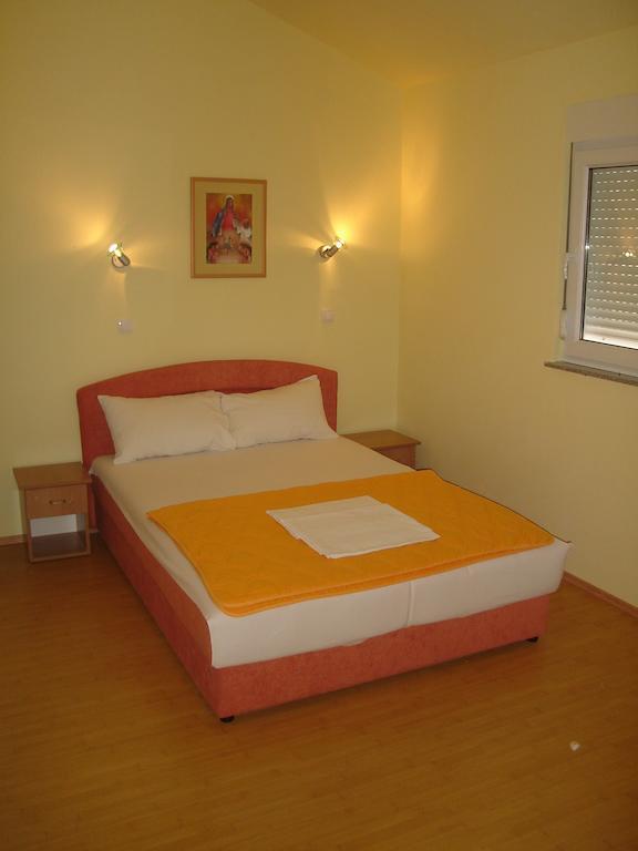 Pansion Veso Medjugorje Otel Oda fotoğraf
